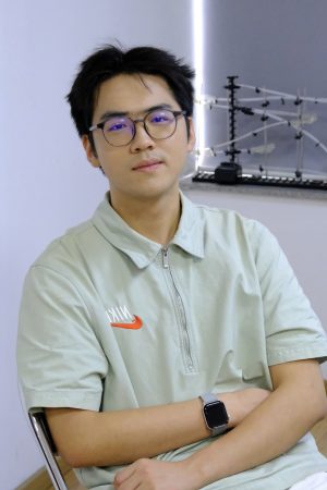 Yangrui Wang